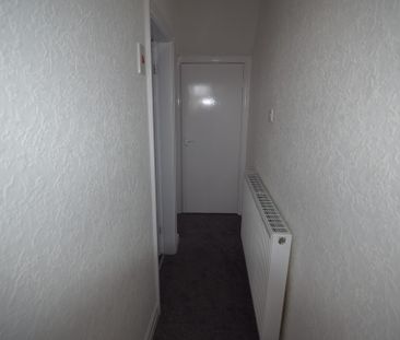 To Let 1 Bed Ground Floor Flat - Photo 6