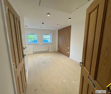 3 bedroom semi-detached bungalow to rent - Photo 4