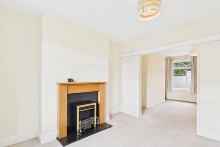3 bedroom terraced house to rent - Photo 4
