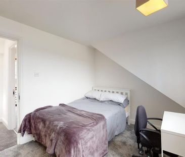 5 bedroom house to rent - Photo 2