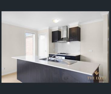 Spacious Family Living with 4 Bedrooms, 2 Living Areas & Modern Com... - Photo 2