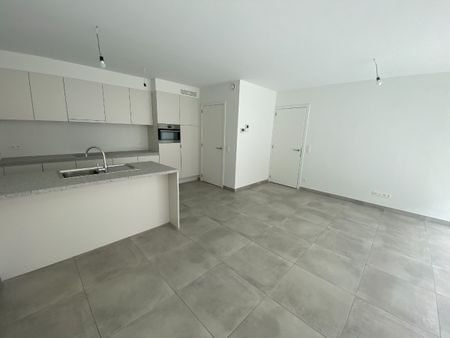 Gelijkvloers appartement te huur in Waregem - Photo 2