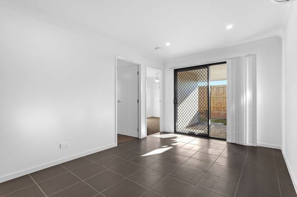 2/7 Ena Street - Photo 1