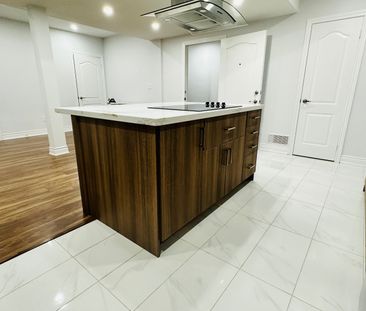For Lease - 5 Valleyway Drive Unit# Bsmnt, Brampton, Ontario - Photo 2