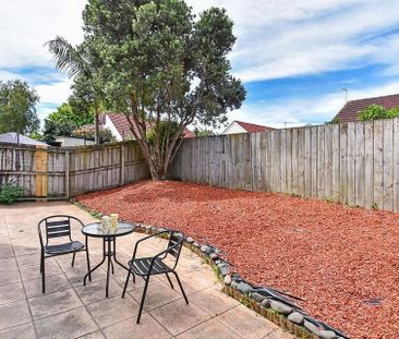 Sunny and Spacious house in great location - Photo 6