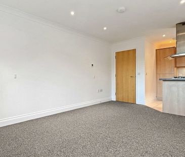 1 bedroom property to rent - Photo 3