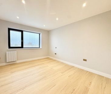 Waterloo House, London Road - Photo 1