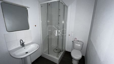 T2 de 58m² - Rue Renan à Lyon 7ème - Photo 3