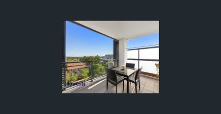 Fantastic Corner Position, Convenient To Everything - Photo 5