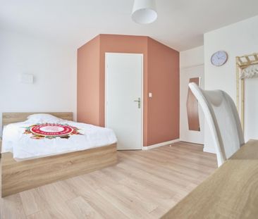 G.POMPIDOU O Roommate 5 Bedrooms at Lille - La Madeleine - Photo 4