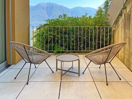 ORSELINA - Lake view apartment for rent in prestigious residence - Foto 2