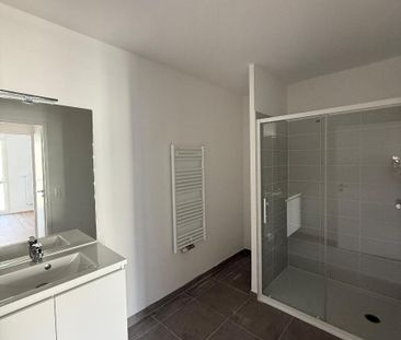 Location Appartement 3 pièces 70m² BORDEAUX 33100 - Photo 5