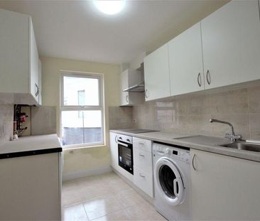 Property to rent - Photo 3