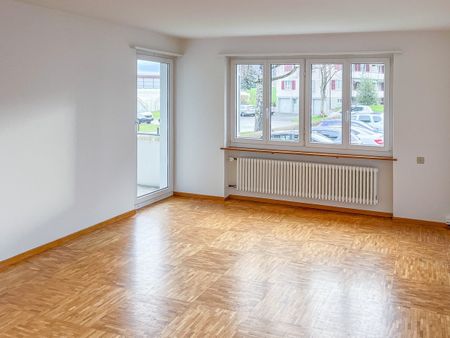 4-Zimmerwohnung im 1. OG mit Balkon - Photo 2