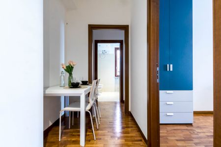 Wonderful single room in Via Luciano Zuccoli -Maggiolina - Martesana - Photo 5