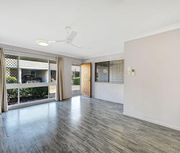 Stones throw to Stockland - Photo 6