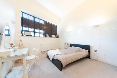 3 bedroom apartment to rent - Photo 2