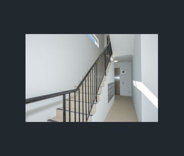 Low Maintenance 2 Bedroom, 2 Bathroom Apartment! - Photo 6