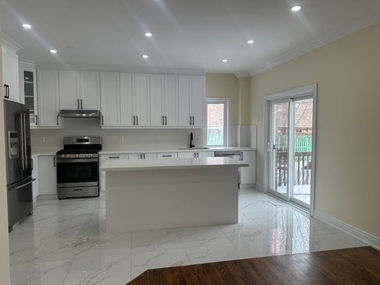 For Lease - 80 Farthingale Crescent, Brampton, Ontario - Photo 1
