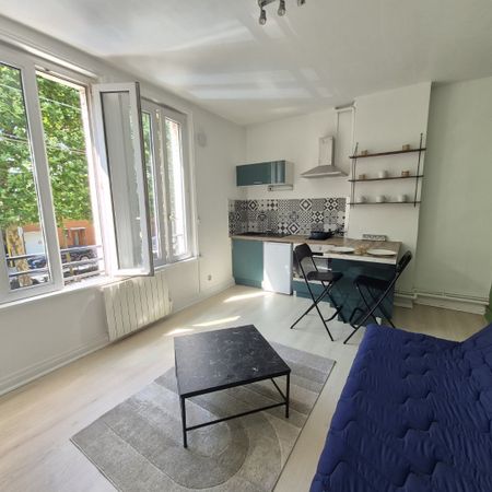 Location Appartement 1 pièce 40m² LENS 62300 - Photo 4