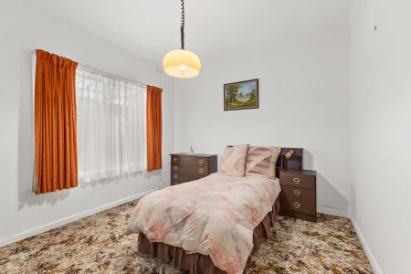 Dual Living Opportunity - Photo 3