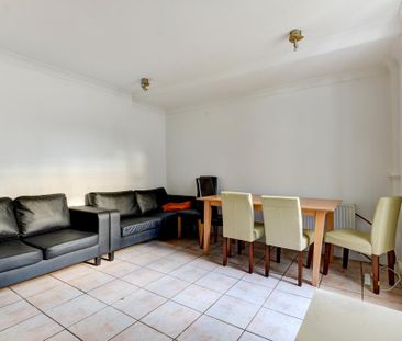 6 bedroom house to rent - Photo 1