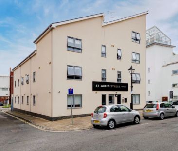 Standard Studio - Photo 4