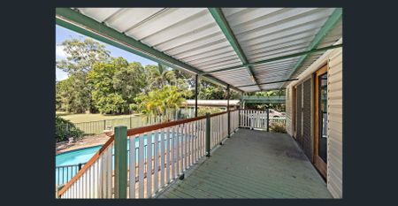 Charming Cottage with Pool & Outdoor Living - Photo 2