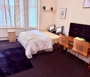 4 bedroom house share to rent - Photo 6