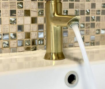 Appartement te huur in Kortrijk voor € 690 met 1 slaapkamer - Photo 4