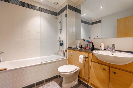 2 bed country house to rent in Degrees North, Newcastle Upon Tyne, NE1 - Photo 5