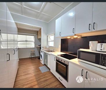 370 Sandgate Road, Albion, Qld 4010 - Photo 6