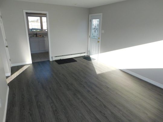 FOR RENT – 25.5 Woodcrest Avenue, Halifax, Nova Scotia - Photo 1