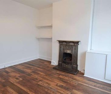 Alvechurch Road, Birmingham, West Midlands, B31 - Photo 3