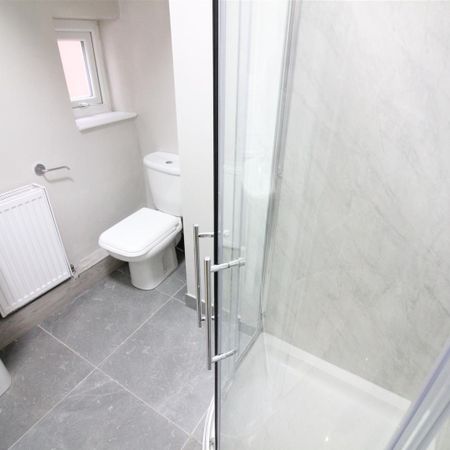 Park Road, Hounslow - Photo 4