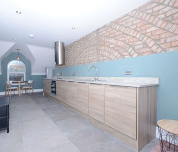 Apt 4, 7 Malone Road, Belfast BT9 6RT - Photo 6