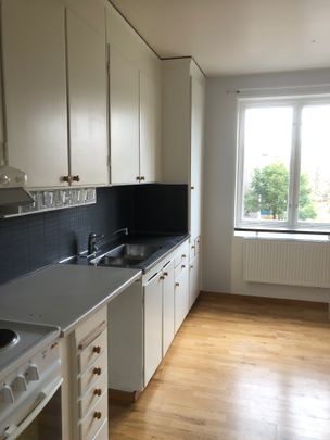 Lars Wivallius väg 115 - Photo 1