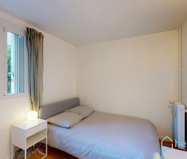 Location Appartement 5 pièces 81m² REIMS 51100 - Photo 4