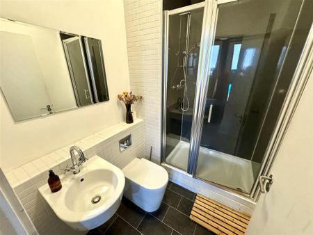 2 bedroom duplex to rent - Photo 4