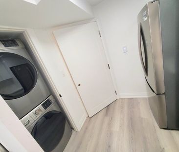 For Lease - 52 Sunny Glen Crescent, Brampton, Ontario - Photo 3