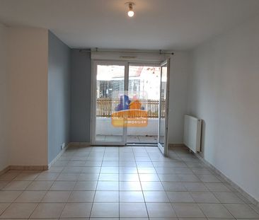 Location Appartement 2 pièces 43m² - Photo 3