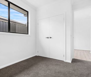 Luxury Living - Photo 3