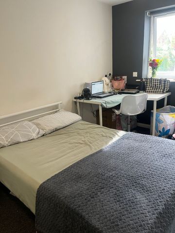 Room in a Shared House, Forster Street, NG7 - Photo 4