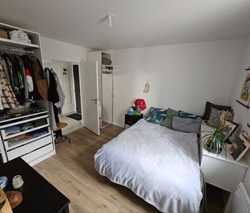 Location Appartement 2 pièces 45m² - Photo 3