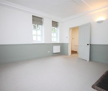 5 bedroom cottage to rent - Photo 1