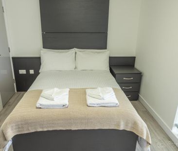 Studio to rent - Photo 6