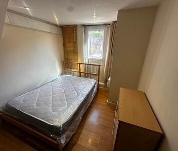 Woodside Avenue (Room 2), Burley, Leeds - Photo 6
