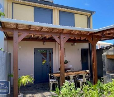 Location Maison 4 pièces 97m² ST PIERRE 97410 - Photo 4