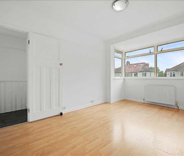 3 bedroom semi-detached house to rent - Photo 6