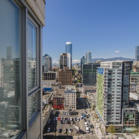 Penthouse in Downtown Vancouver, BC - Photo 1